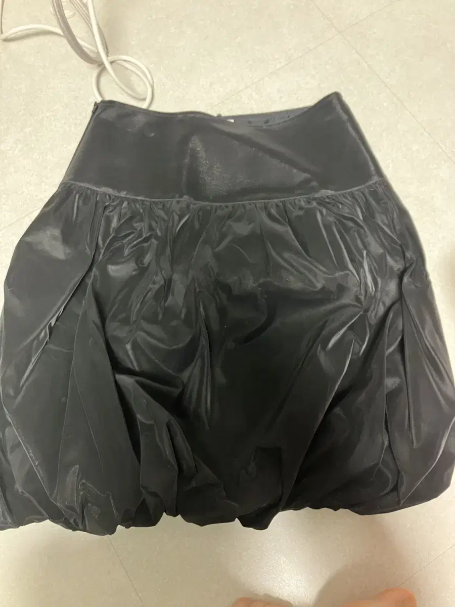 버물라 yoke baloon skirt black